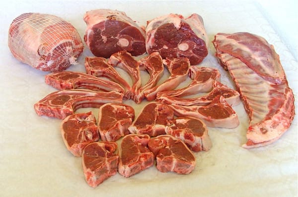 Whole lamb (presentation)